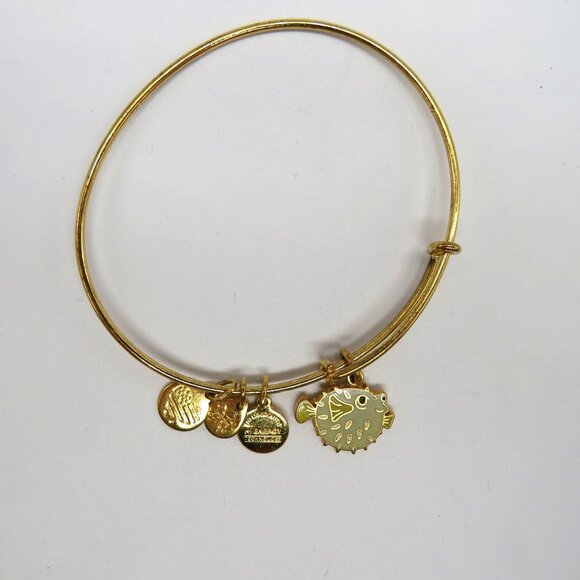 Alex Ani Bracelet Gold Tone Bangle Puffer Fish USA Charms Adjustable - Picture 8 of 11